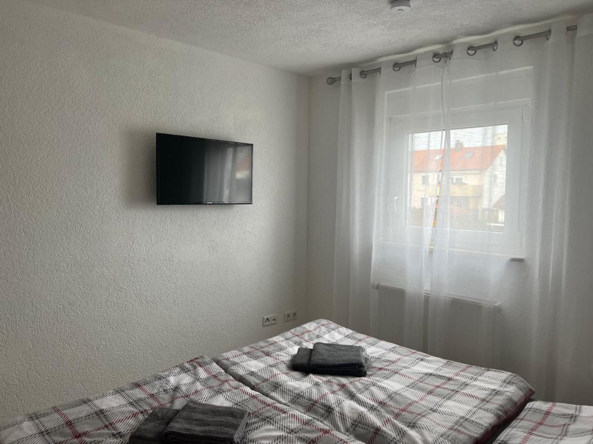 Moderne Helle 2,5 Zimmer Wohnung Mit Grossem Bad Und Kueche In Trossingen Luaran gambar