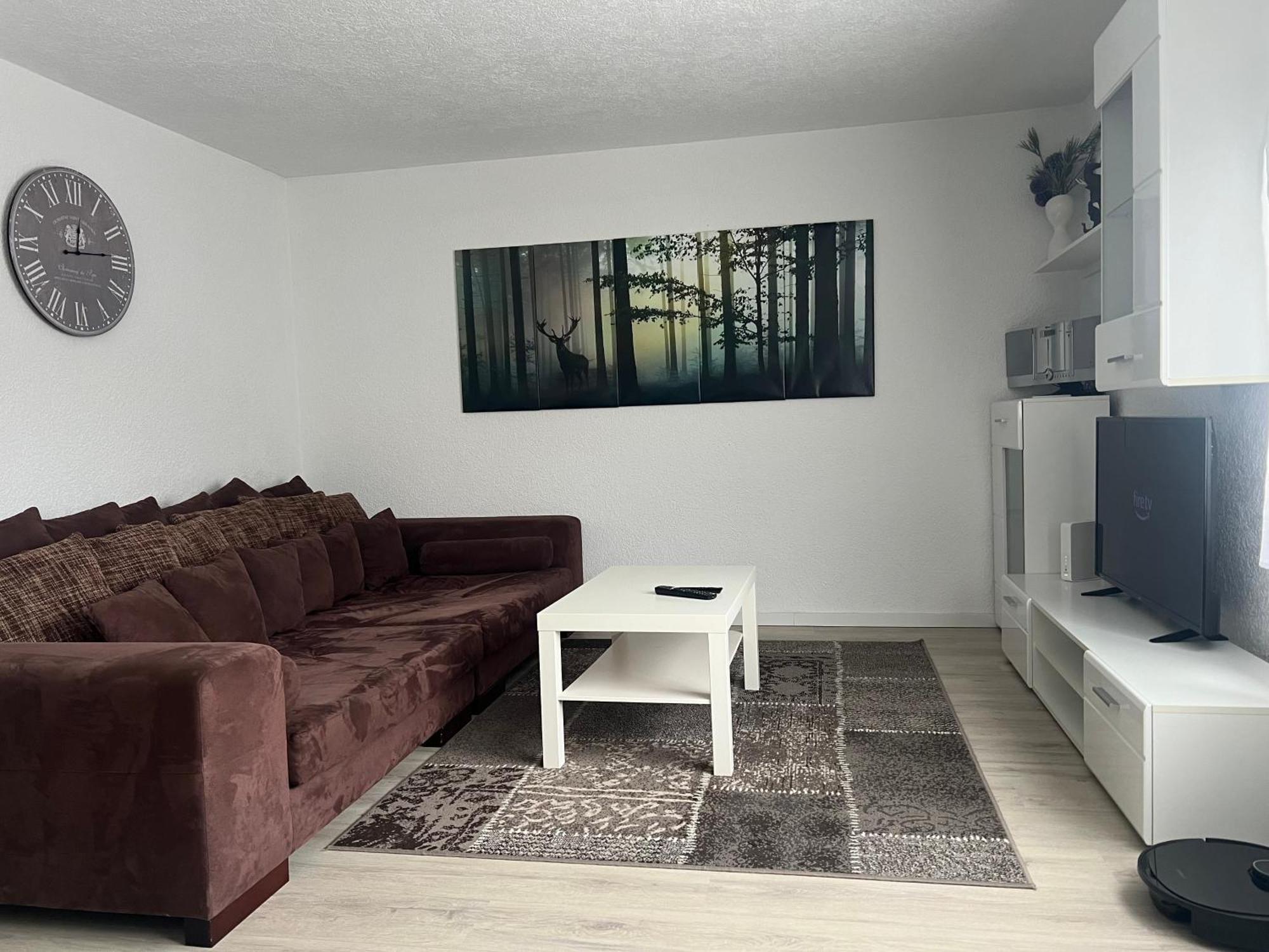 Moderne Helle 2,5 Zimmer Wohnung Mit Grossem Bad Und Kueche In Trossingen Luaran gambar