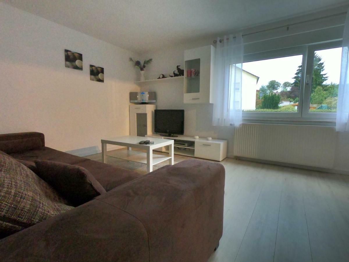 Moderne Helle 2,5 Zimmer Wohnung Mit Grossem Bad Und Kueche In Trossingen Luaran gambar