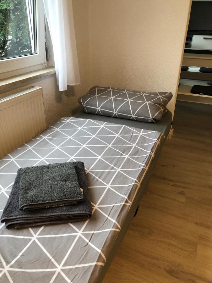 Moderne Helle 2,5 Zimmer Wohnung Mit Grossem Bad Und Kueche In Trossingen Luaran gambar